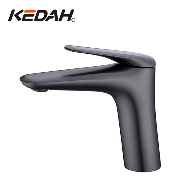 Metal Gun Basin Faucet